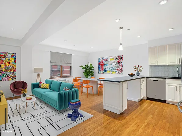 754 E 6th St APT 5A, New York, NY 10009