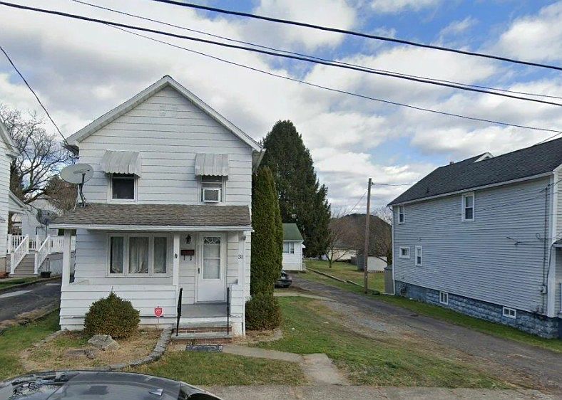 1st image of 31 Broderick St