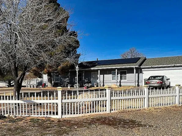 1060 S Freedom Way, Big Water, UT 84741