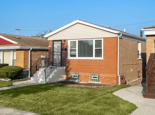 9636 S Wentworth Ave, Willow Springs, IL