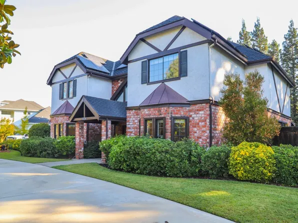 2134 W Alluvial Ave, Fresno, CA 93711