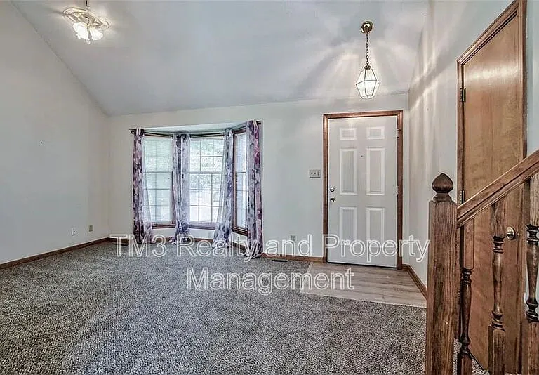 3521 Remington Ln — Photo 5