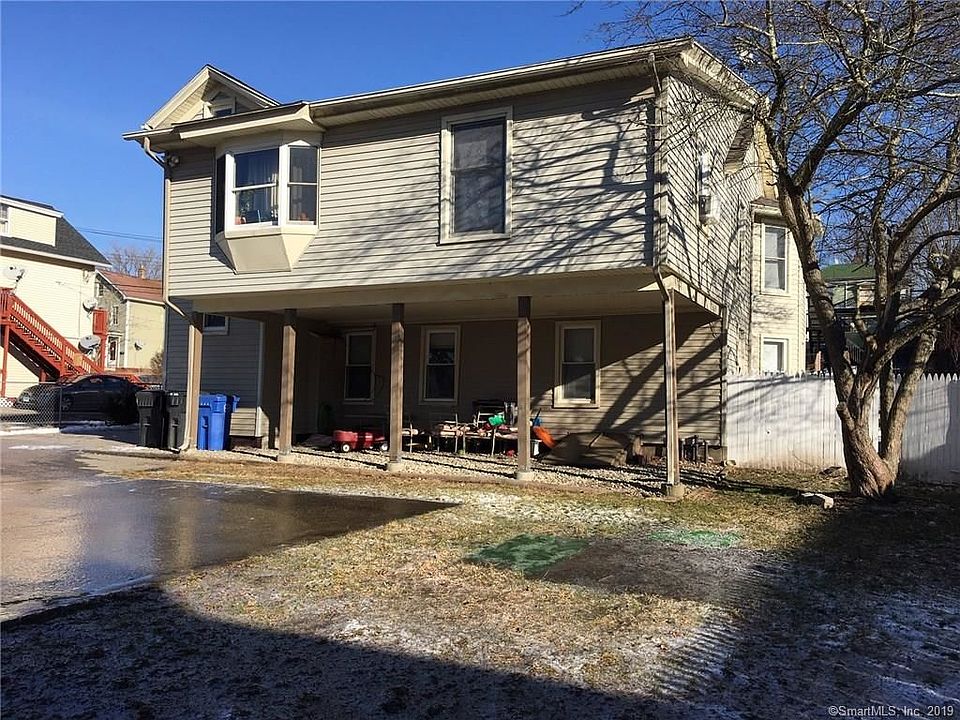 2nd image of 74-76 Mathewson St