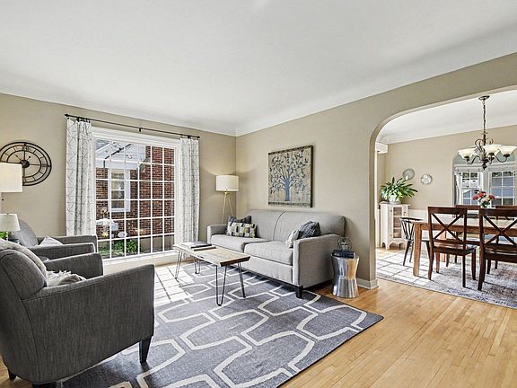 5th image of 904 Mayhew Wood Dr SE