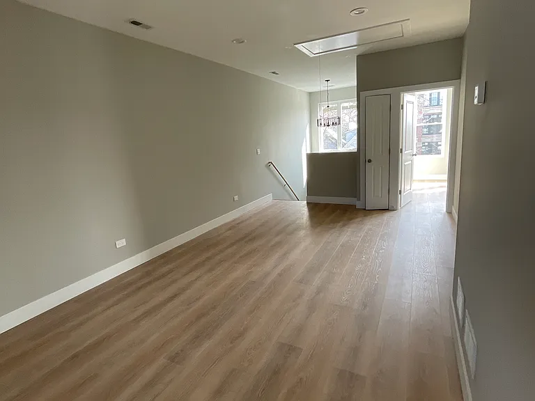 1821 W Haddon Ave #1 — Photo 4