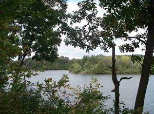 1708 Winged Foot Dr, Pekin, IL