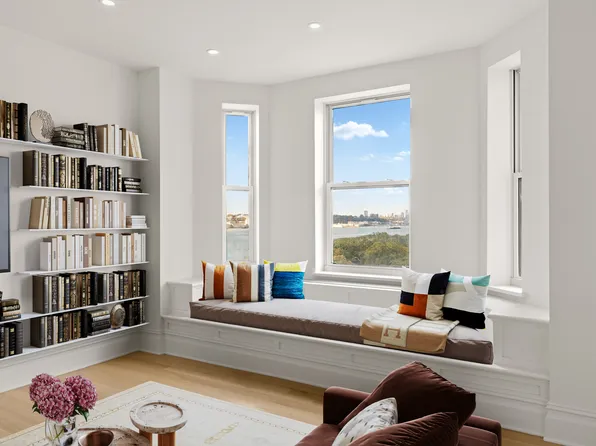 344 West 72nd Street image 6 of 31