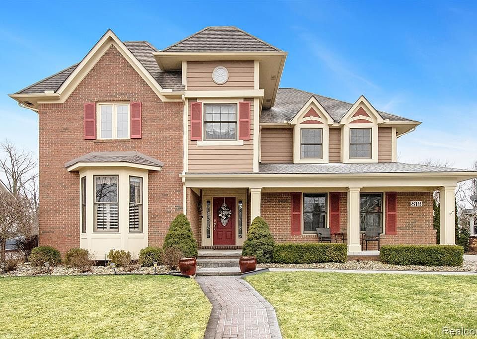816 Glen Meadows Dr, South Lyon, MI 48178 Zillow