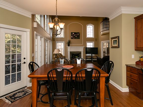 5th image of 124 Sunrise Cir