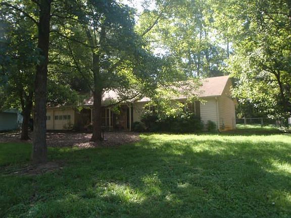 2nd image of 5010 Whitewater Dr