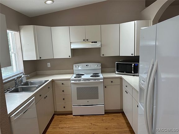5th image of 8667 N Vince Dr
