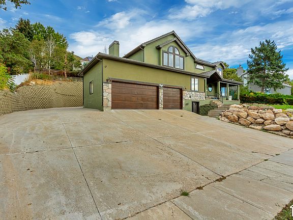 2nd image of 6501 S Canyon Crest Dr