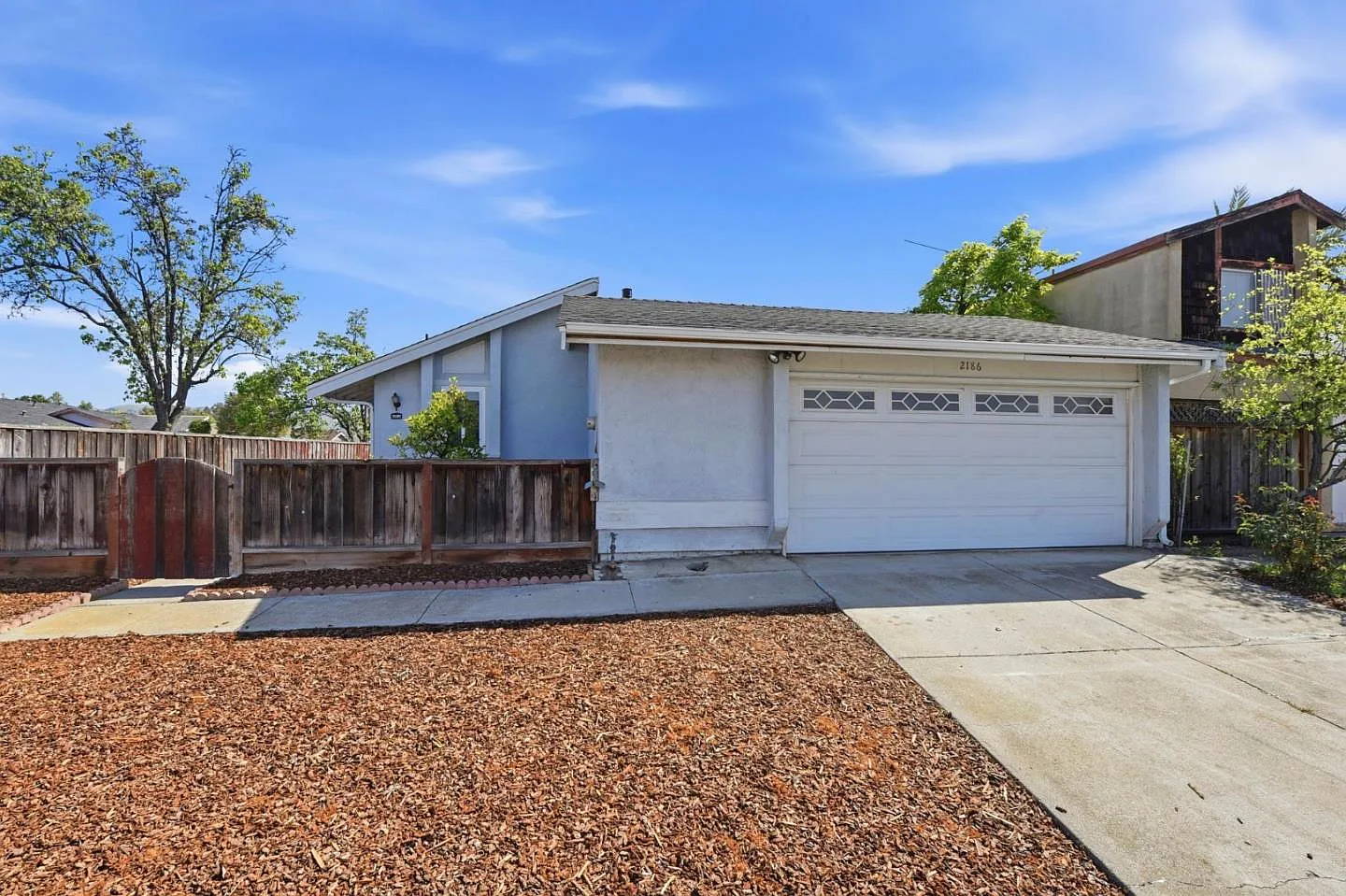 2186 Bikini Ave photo 1