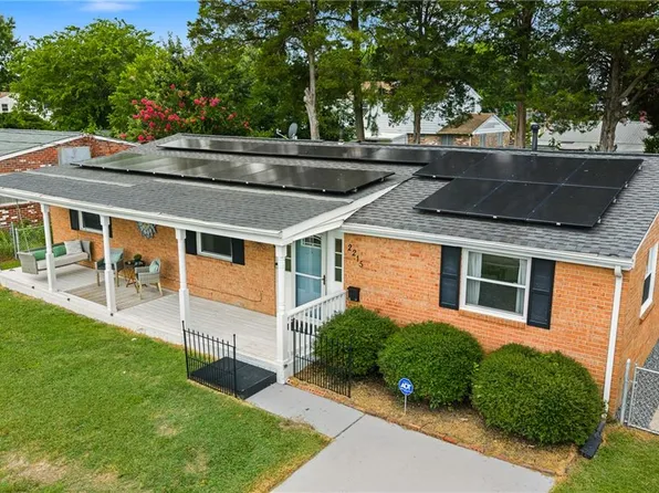 2215 Rawood Dr, Hampton, VA 23663