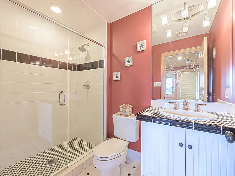 112 S Rumson Ave — Photo 23