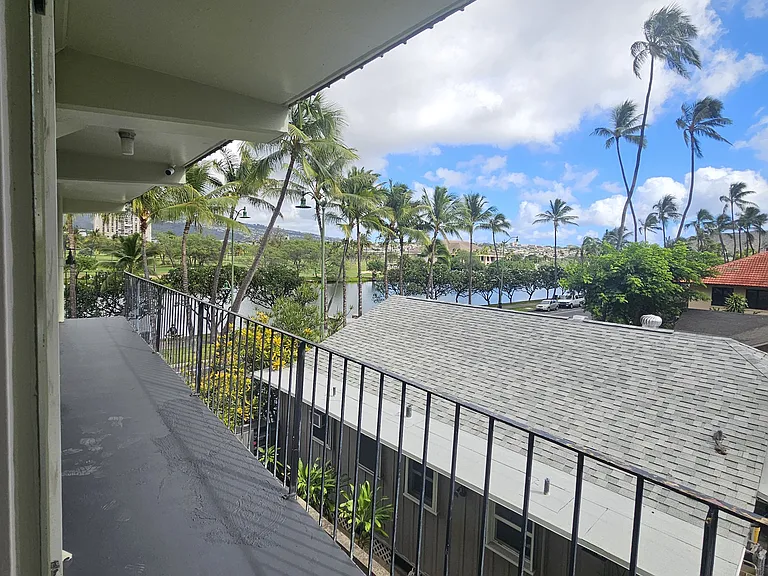 2439 Ala Wai Blvd #10 — Photo 6