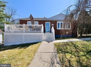 41 Pine St, Newtown Square, PA 19073