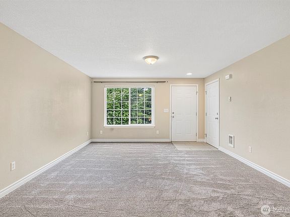 5th image of 53 Michael St