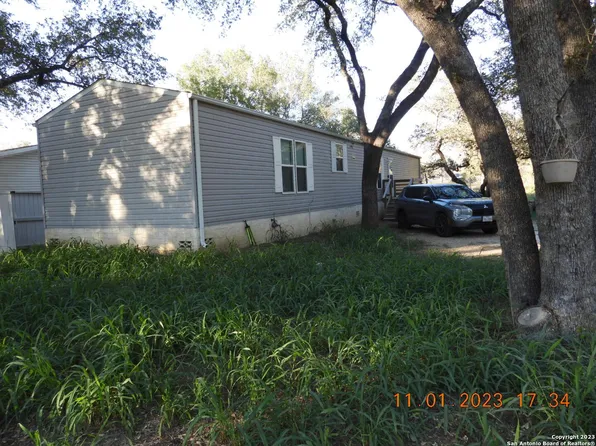 285 Brianna, Von Ormy, TX 78073