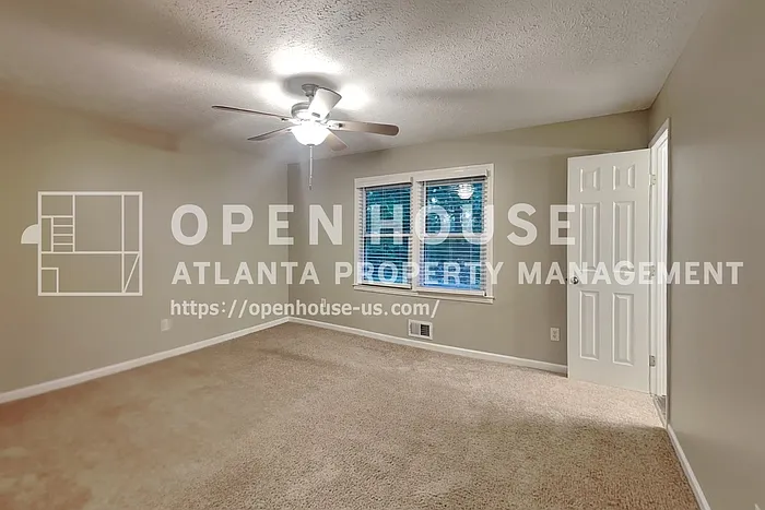6659 Kellogg Dr — Photo 10