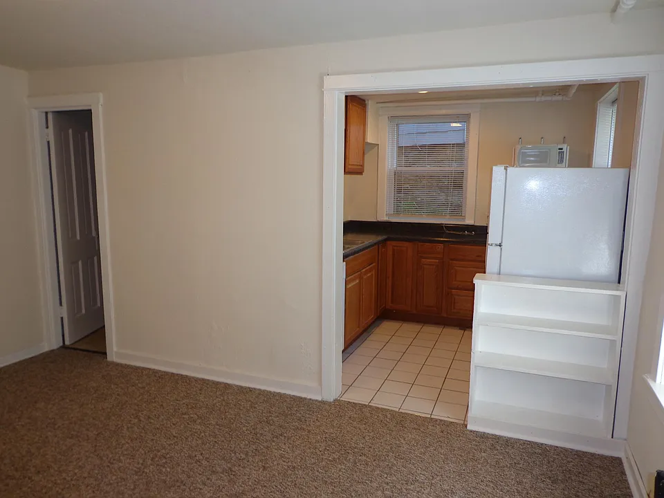 121 E Gorham St #2