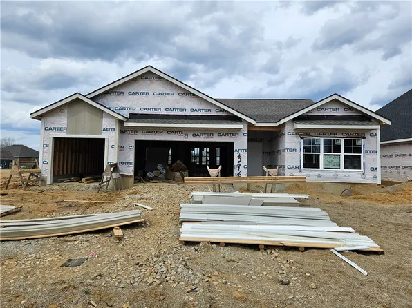 2276 Tandem Dr, Xenia, OH 45385