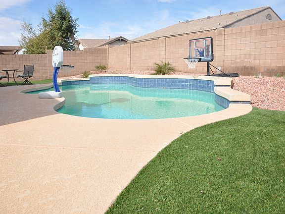 4th image of 16020 W Banff Ln