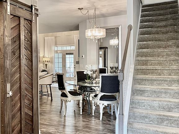 4th image of 534 Brunello Dr