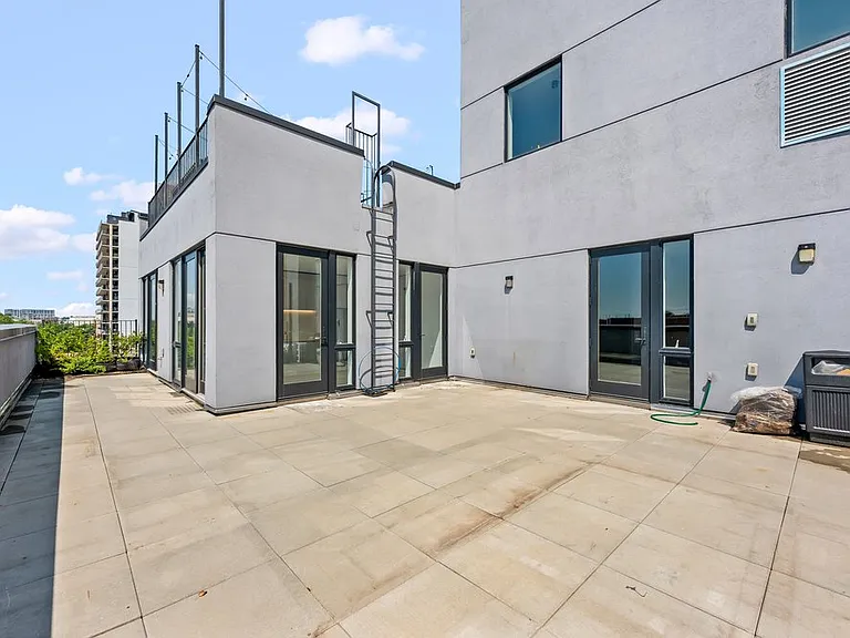323 Lenox Rd #PHA — Photo 12