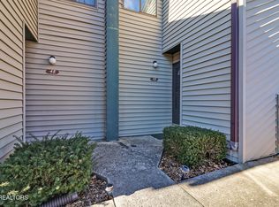 38 Lakeshore Ln UNIT 49, Crossville, TN 38558
