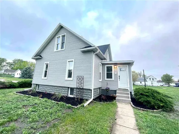 721 W Florence St, Pierce, NE 68767