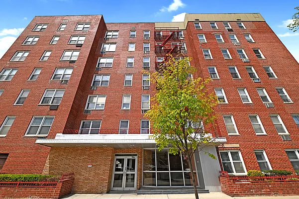 Sold by Amerihomes Realty of NY | media 1