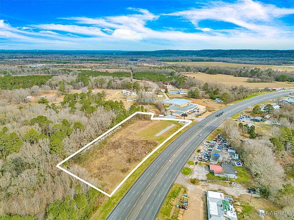 4th image of 4115 Wetumpka Hwy