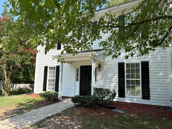 10 Kilburn Ln, Durham, NC 27704