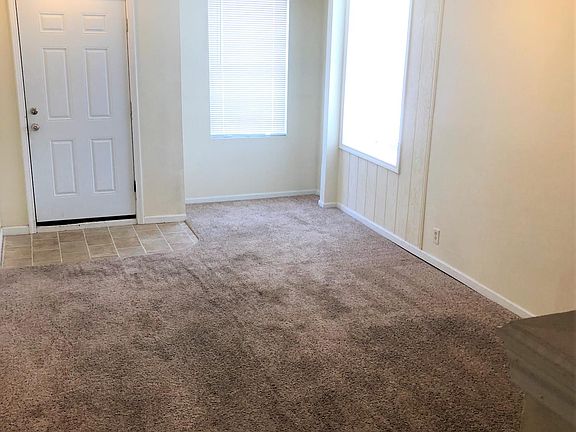 2nd image of 401 N 5th St APT A