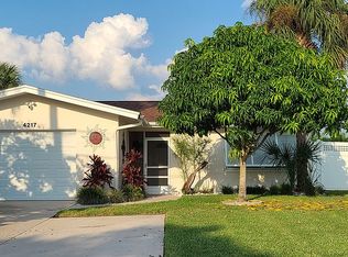 4217 Headsail Dr, New Port Richey, FL 34652