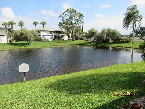 2nd image of 1565 SE Royal Green Cir APT A204
