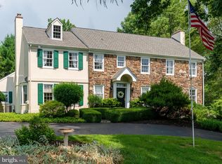 112 Hunt Valley Cir, Berwyn, PA 19312