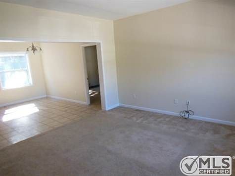 3rd image of 2736 Kennedy Dr