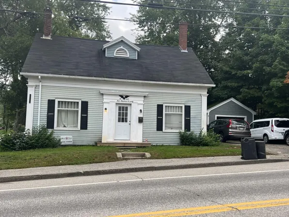 470 Court Street, Auburn, ME 04210