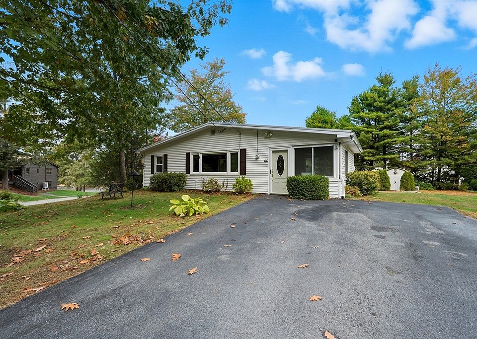 44 Hemlock Dr, Lunenburg, MA 01462