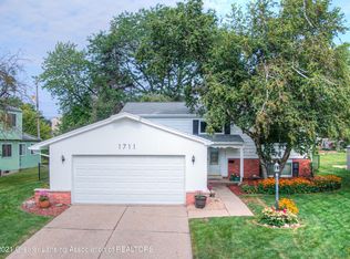 1711 N Hayford Ave, Lansing, MI 48912