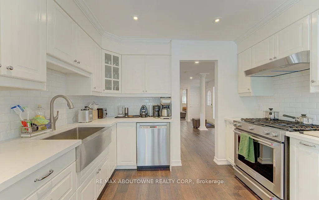 2 bed, $4,750 — Photo 4