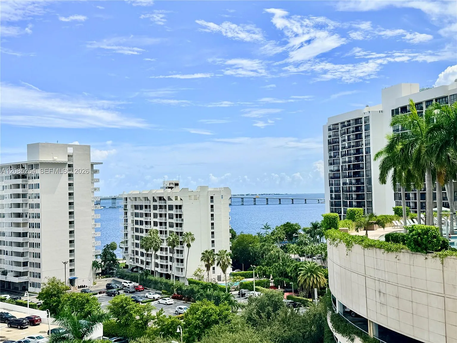 Fortune House Condo — Photo 2