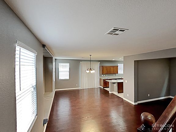3rd image of 9101 Wine Cellar Ave