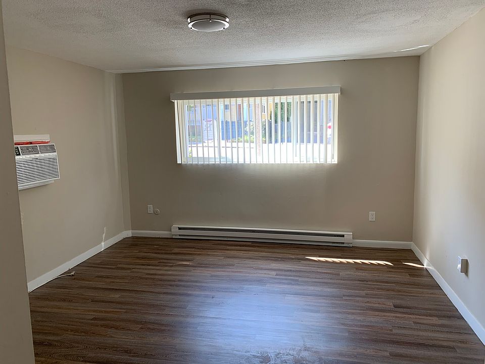 2nd image of 56 Seymour St APT 2