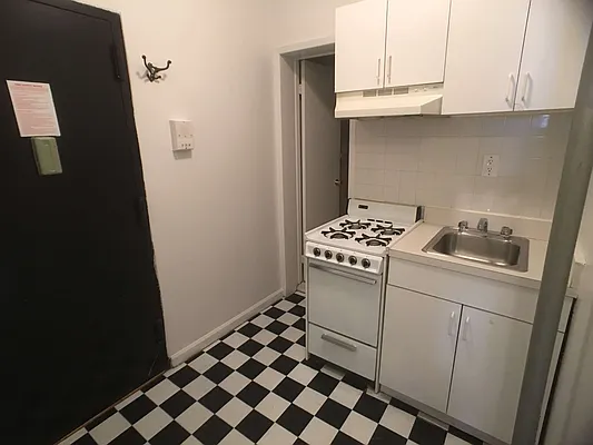 Rented by MetroNest | media 6