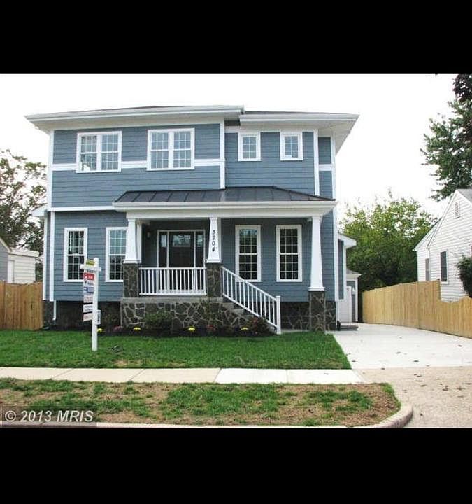 1st image of 3204 13th St S