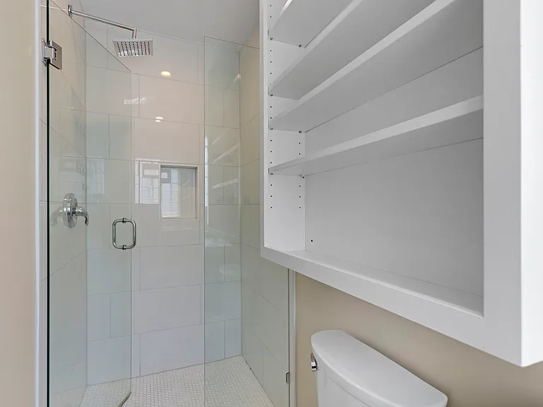 5025 Grand Ave #2 — Photo 20