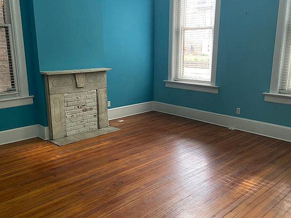 3rd image of 1223 Sidney St Floor 1